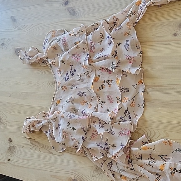 Rebecca Minkoff Alexis Floral Ruffle Tiered Top XS - Picture 2 of 6